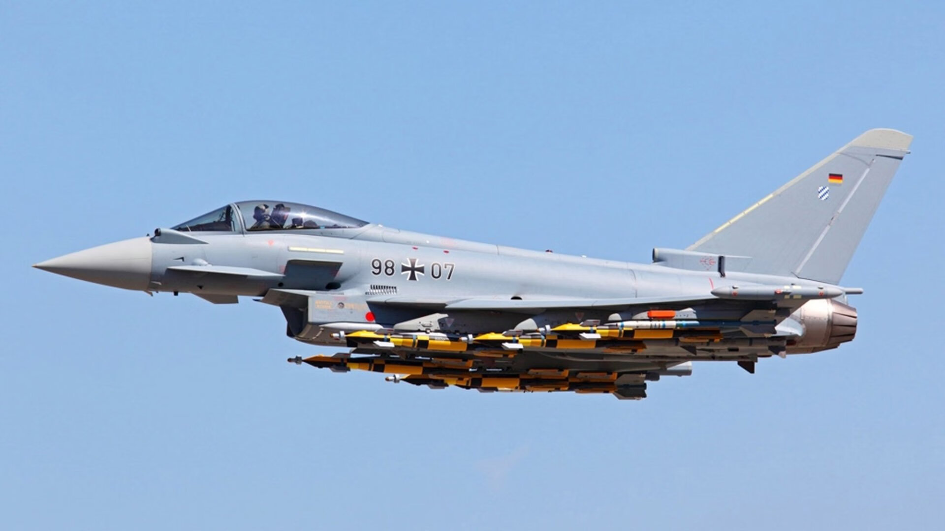 德甲会员制改革对票价政策与球迷忠诚度影响，德甲球票一般多少钱