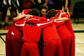 爱游戏电竞下载-NBA球队进攻战术演变,nba进攻技巧最丰富的球员